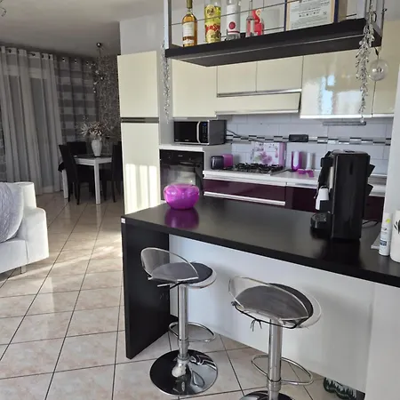 Apartman Charme Tourist Ardea